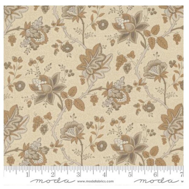 One Holiday Tree Skirt "Chateau De Chantilly La Fayette Florals Jacobean Pearl Roche" By Moda Fabrics. Handmade Christmas Tree Skirt.