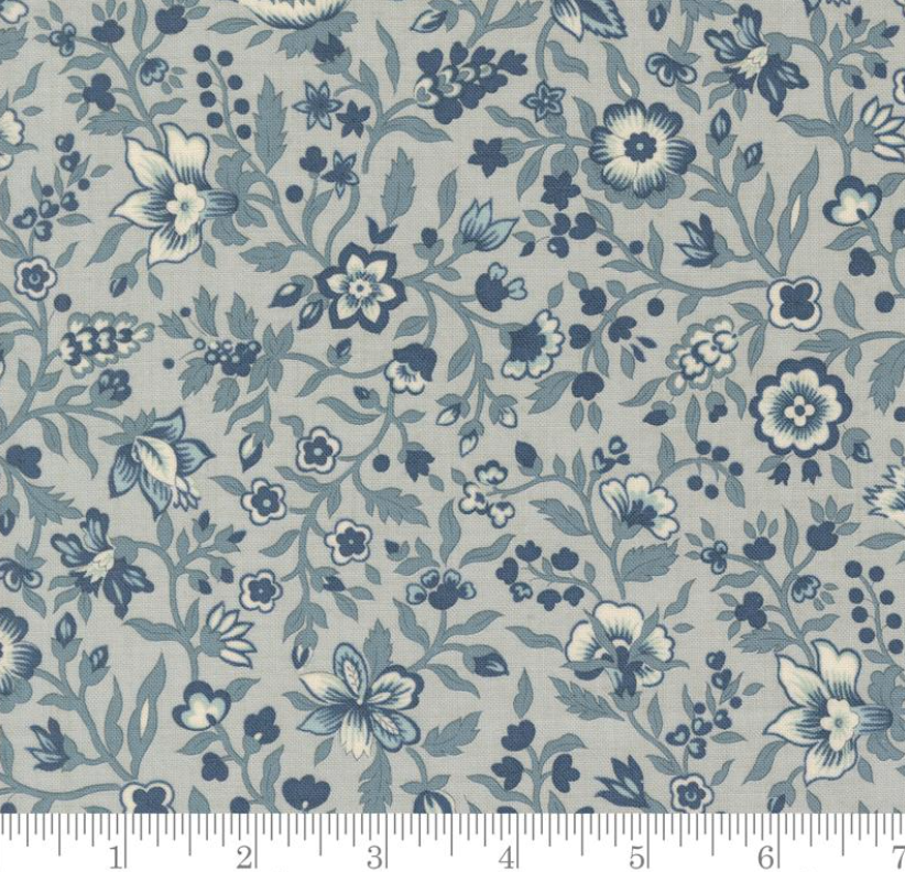 Faux Roman Shade Valance "Jardinage Florals - Sacre Bleu Ciel Blue"