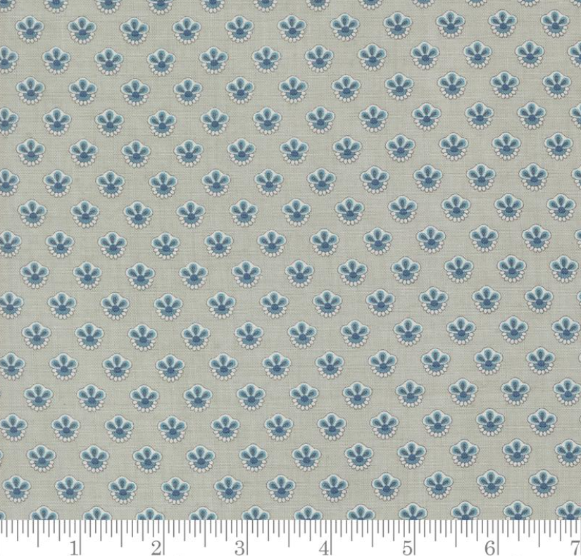 Faux Roman Shade Valance "Campanule - Sacre Bleu - Ciel Blue"