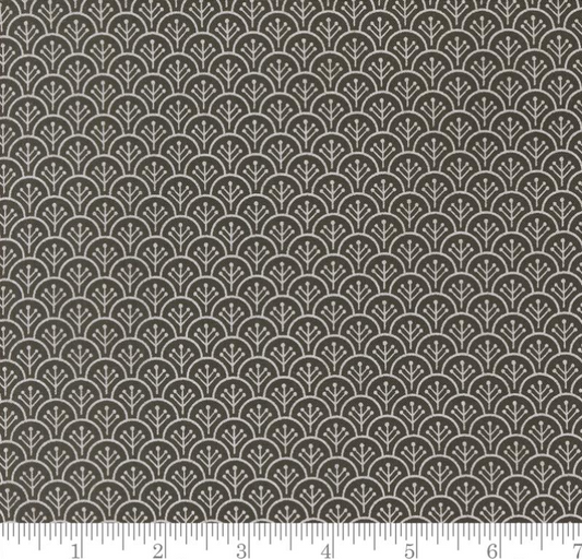 One Curtain Panel - "Scallops Blenders - Midnight"