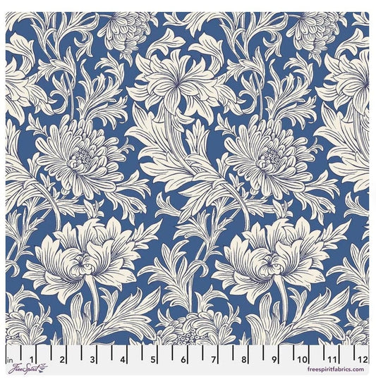 One Holiday Tree Skirt "Chrysanthemum tonal - blue - Wandle" Home Decor. William Morris Christmas Tree Decor