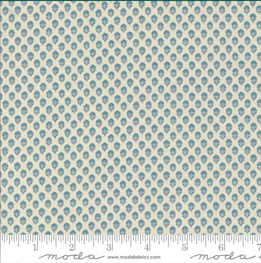 One Holiday Tree Skirt "Adelaide Blenders Foulard Pearl French Blue" fabric Antoinette French General. Home Decor, handmade in Ohio